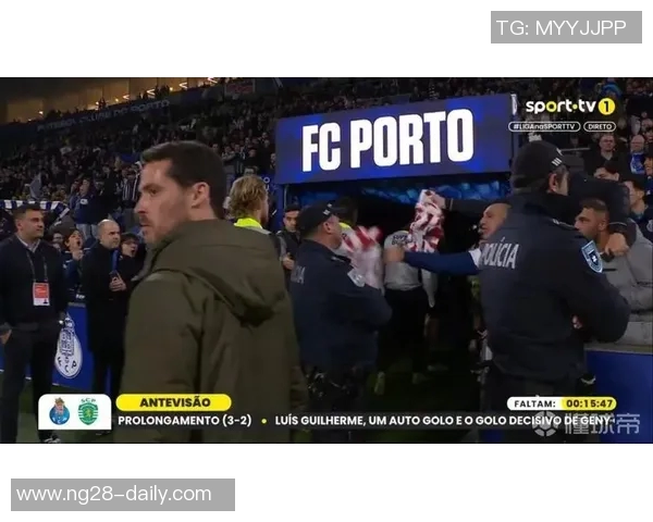 欧冠激战波尔图大胜马竞乌龙球引发全场狂欢与转会传闻